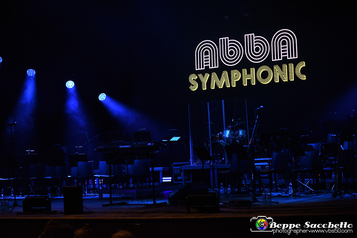 VBS_0241 - Abba Symphonic Tribute Show - Dancing Queen .jpg
